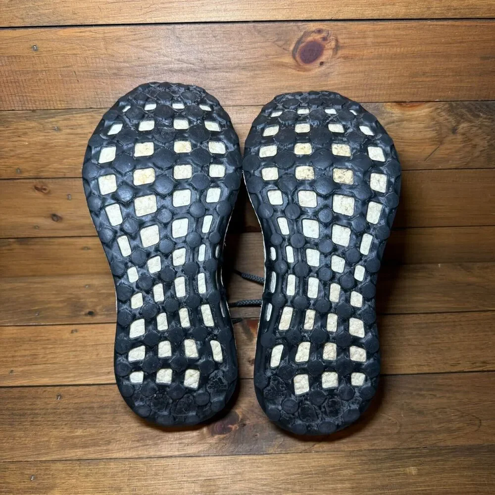 adidas Pureboost All Terrain‎ 'Oreo' S80787 Men 7, Women 8.5